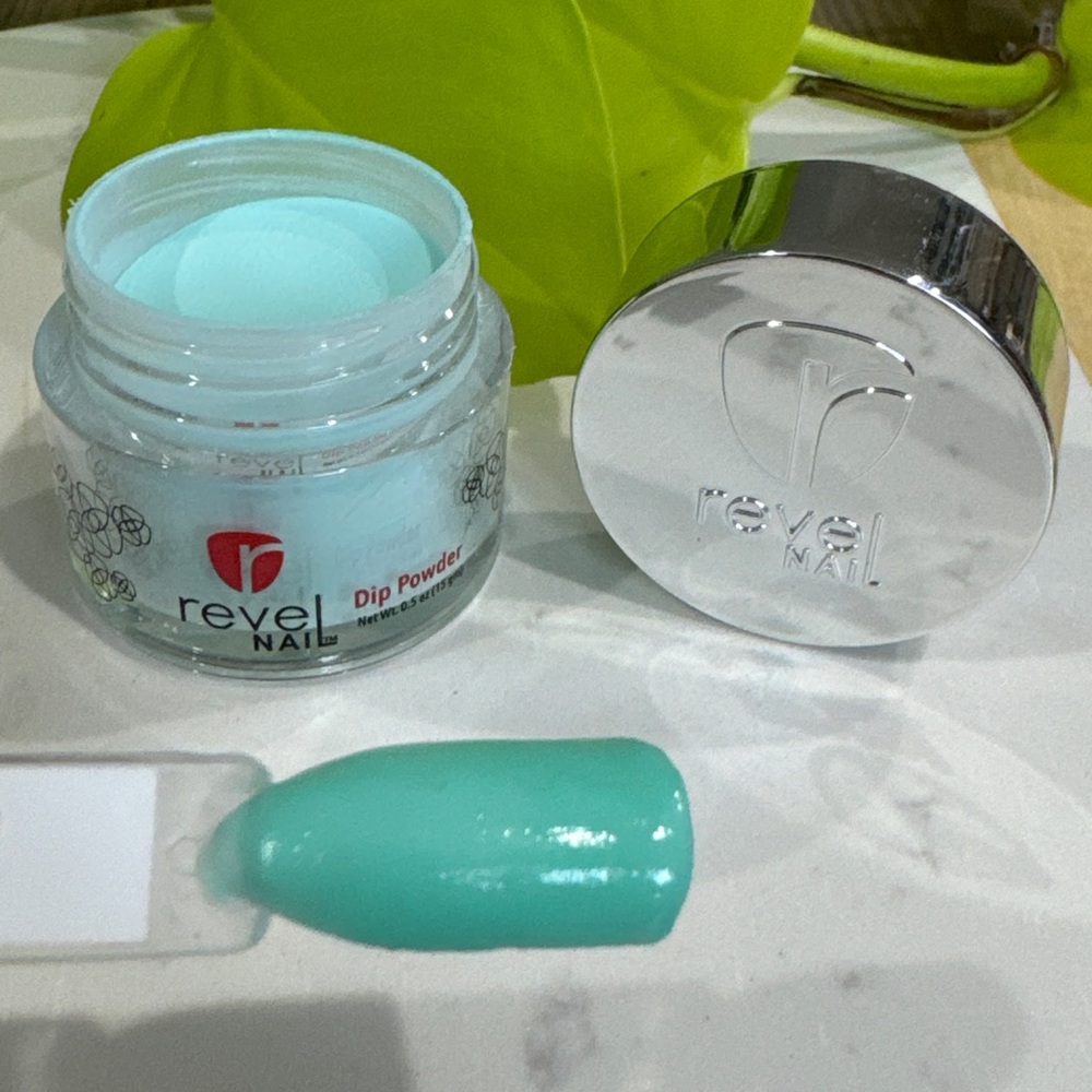 Revel Nail Dip Powder Namaste